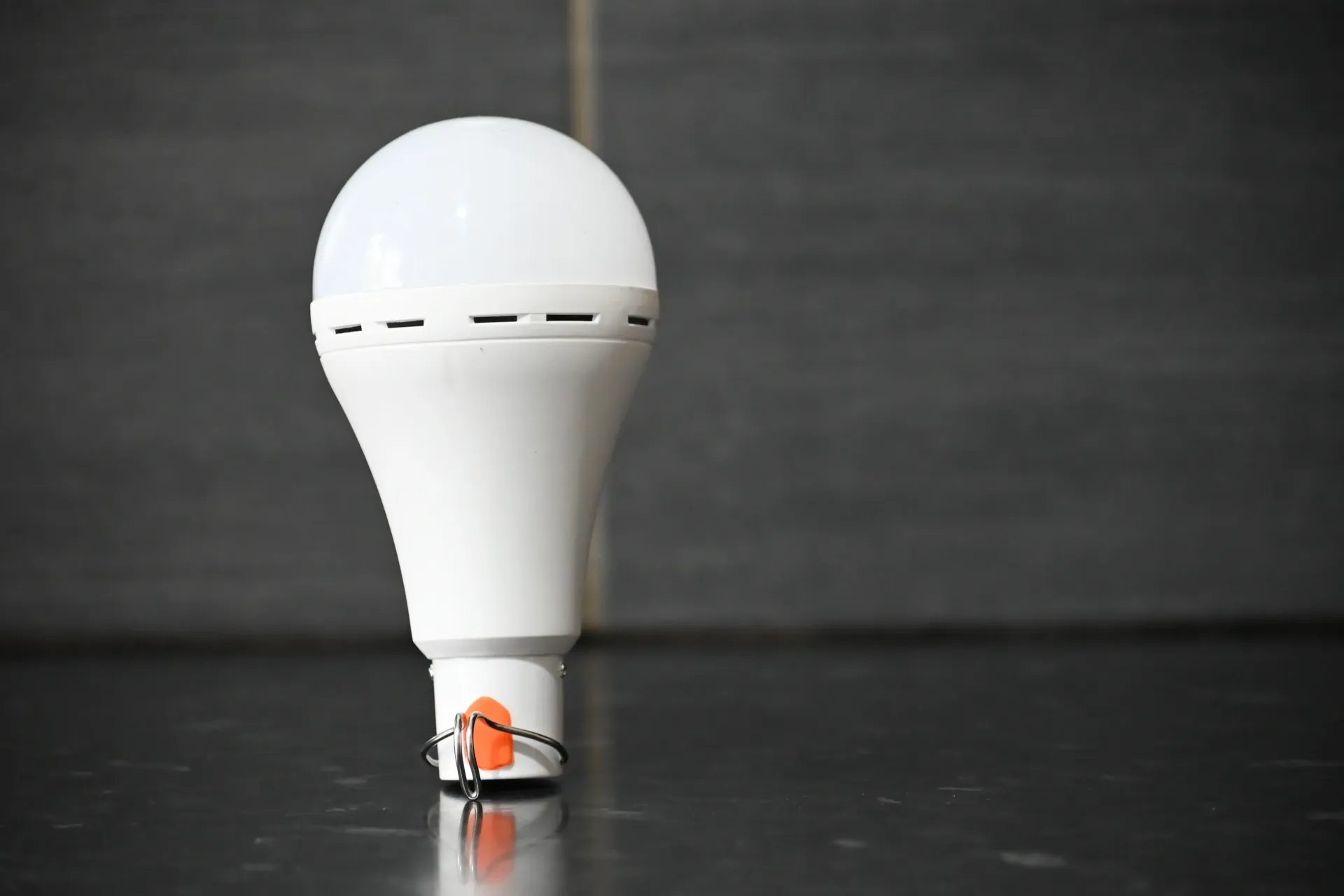 Ampoule solaire